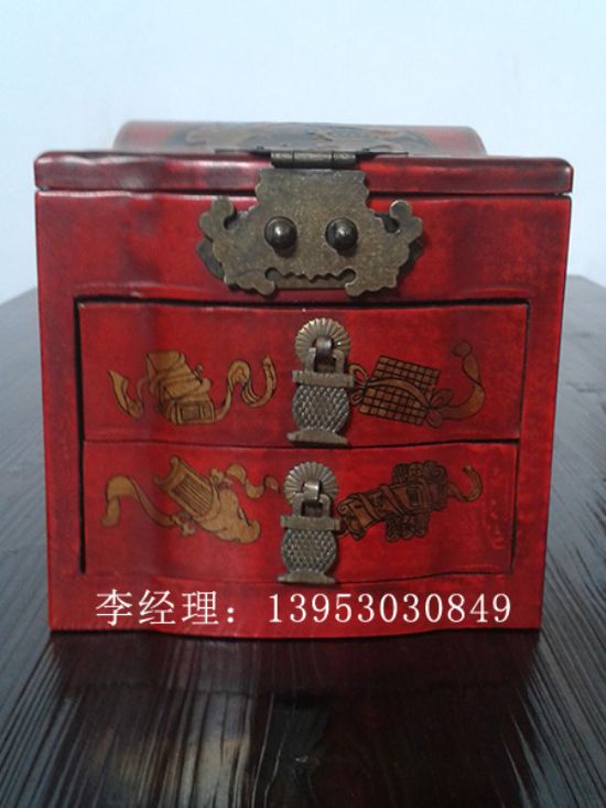 點(diǎn)擊查看詳細(xì)信息<br>標(biāo)題：首飾盒 閱讀次數(shù)：3072