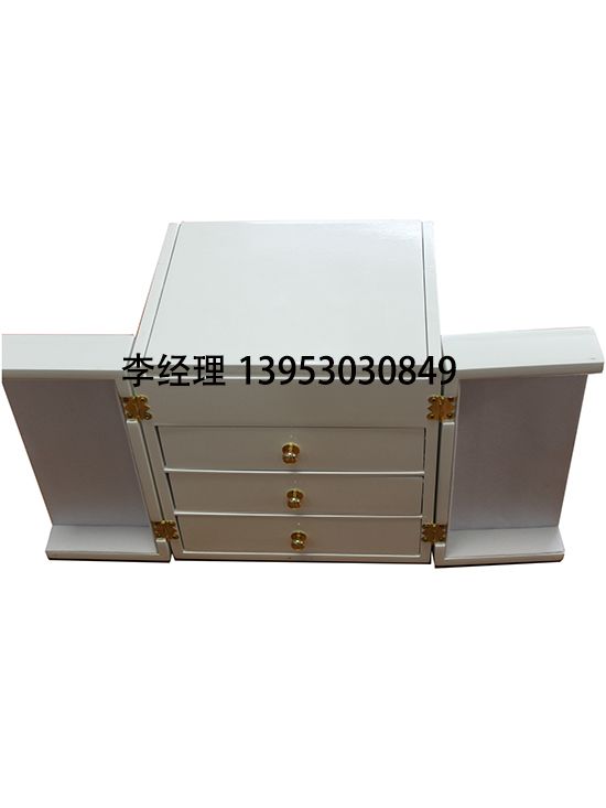 點(diǎn)擊查看詳細(xì)信息<br>標(biāo)題：首飾盒 閱讀次數(shù)：1282